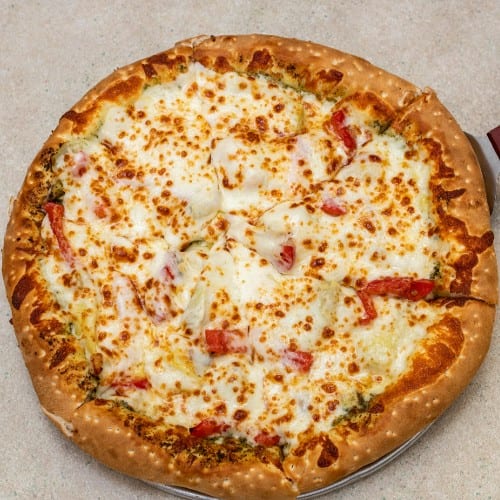 Basil Pesto Chicken Pizza (7" Mini).